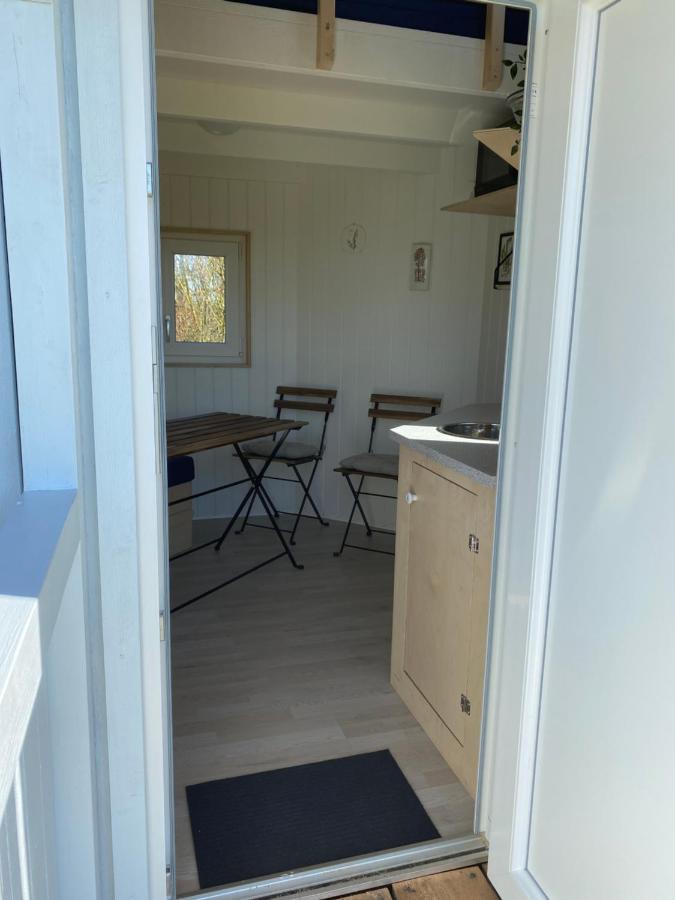 Kroghs Tiny Houses - Hyttebyen Гриндстед Екстериор снимка