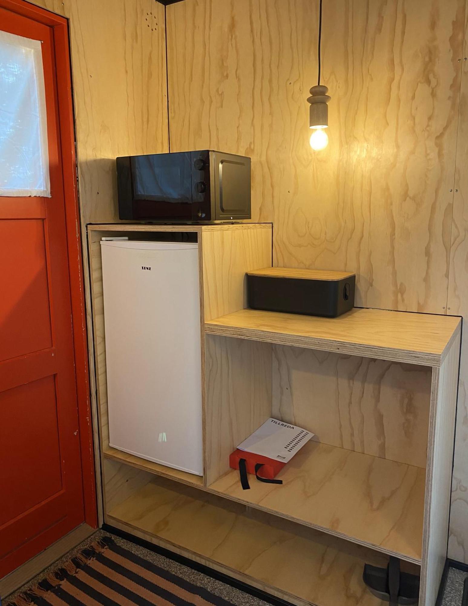 Kroghs Tiny Houses - Hyttebyen Гриндстед Екстериор снимка