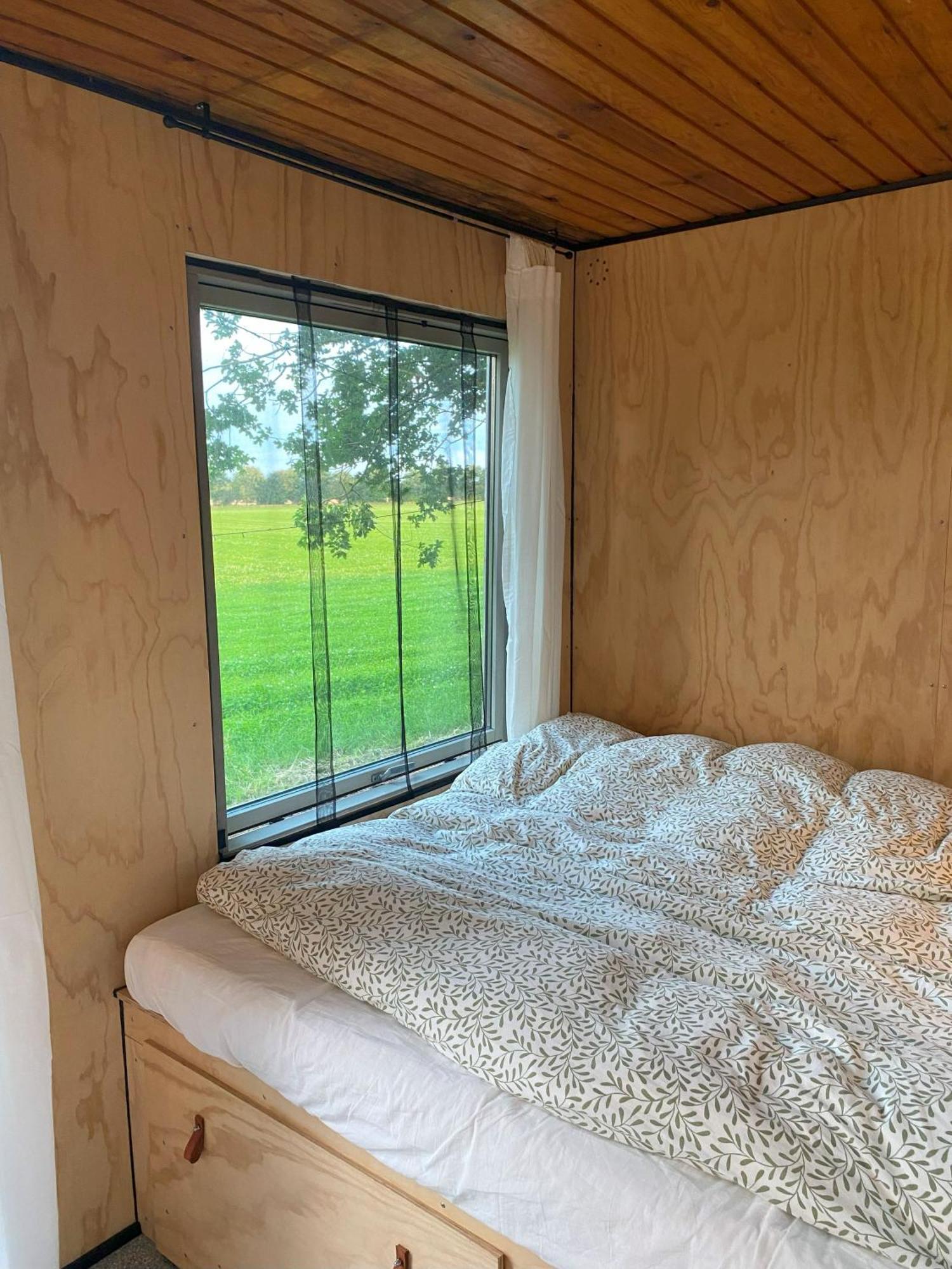 Kroghs Tiny Houses - Hyttebyen Гриндстед Екстериор снимка