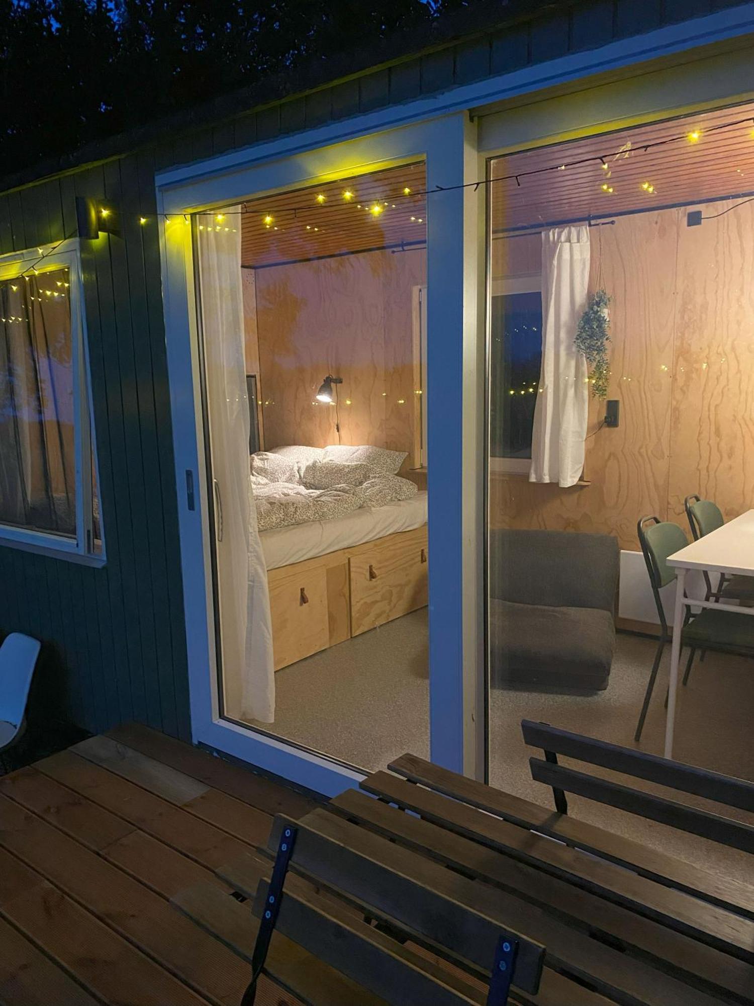 Kroghs Tiny Houses - Hyttebyen Гриндстед Екстериор снимка